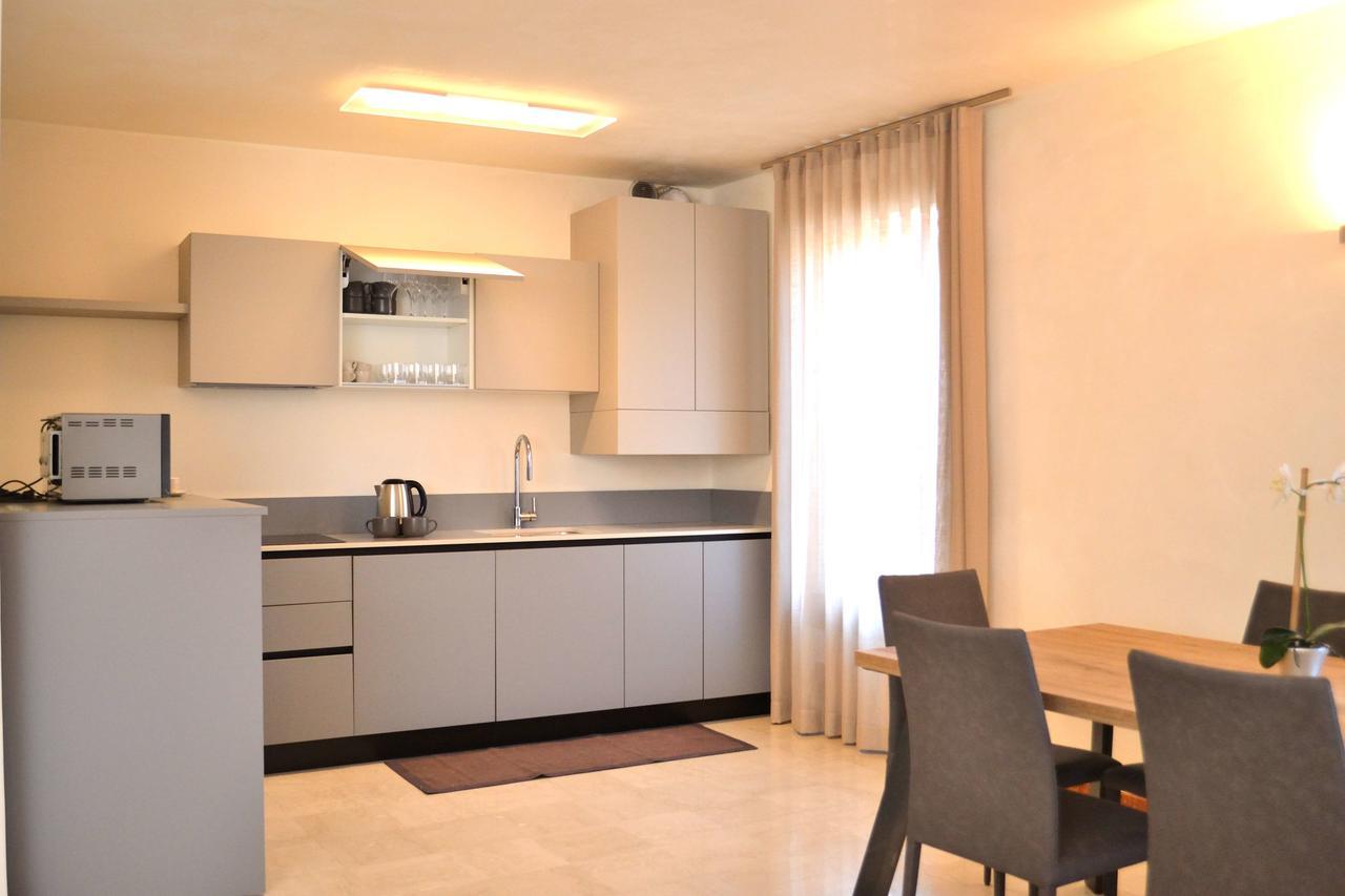 Portico Oscuro Deluxe Apartment - Centro Citta Treviso Exterior foto